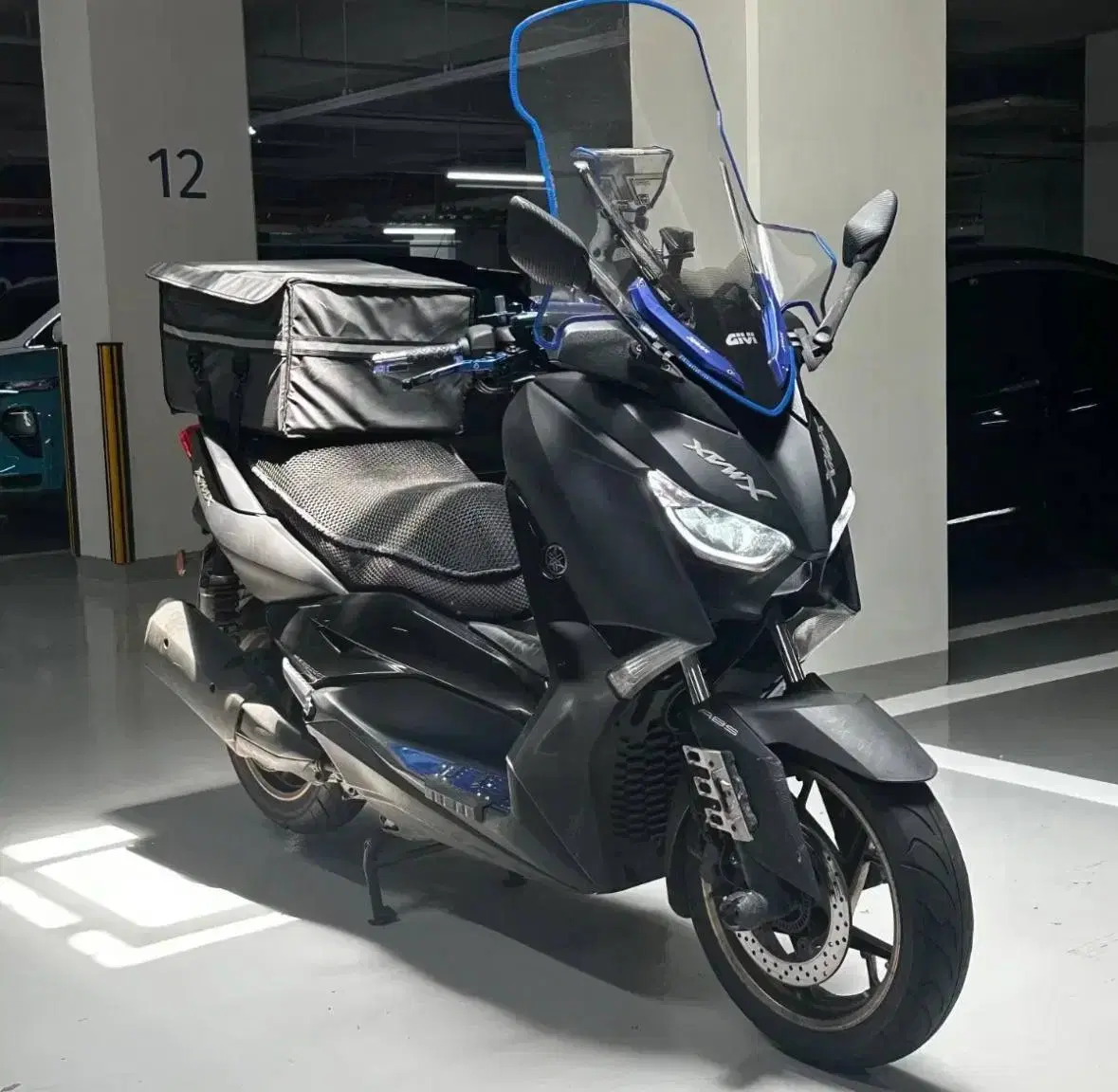 YAMAHA / XMAX 20년식 저렴하게 판매합니다