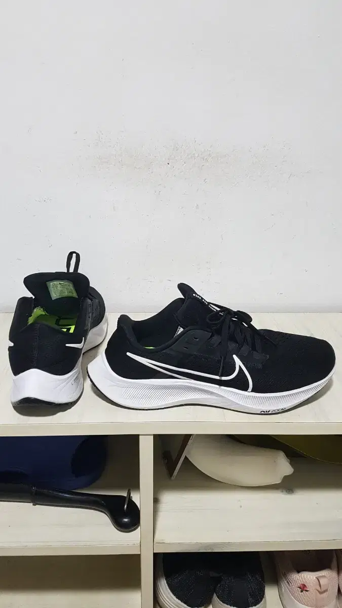 택포 250-255 A급 NIKE ZOOM-AIR 정품 경량 쿠션 운동화