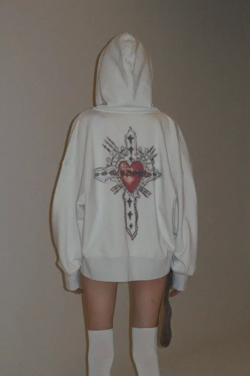 스컬프터 SCULPTOR Beaded Saint Hoodie Zip-Up