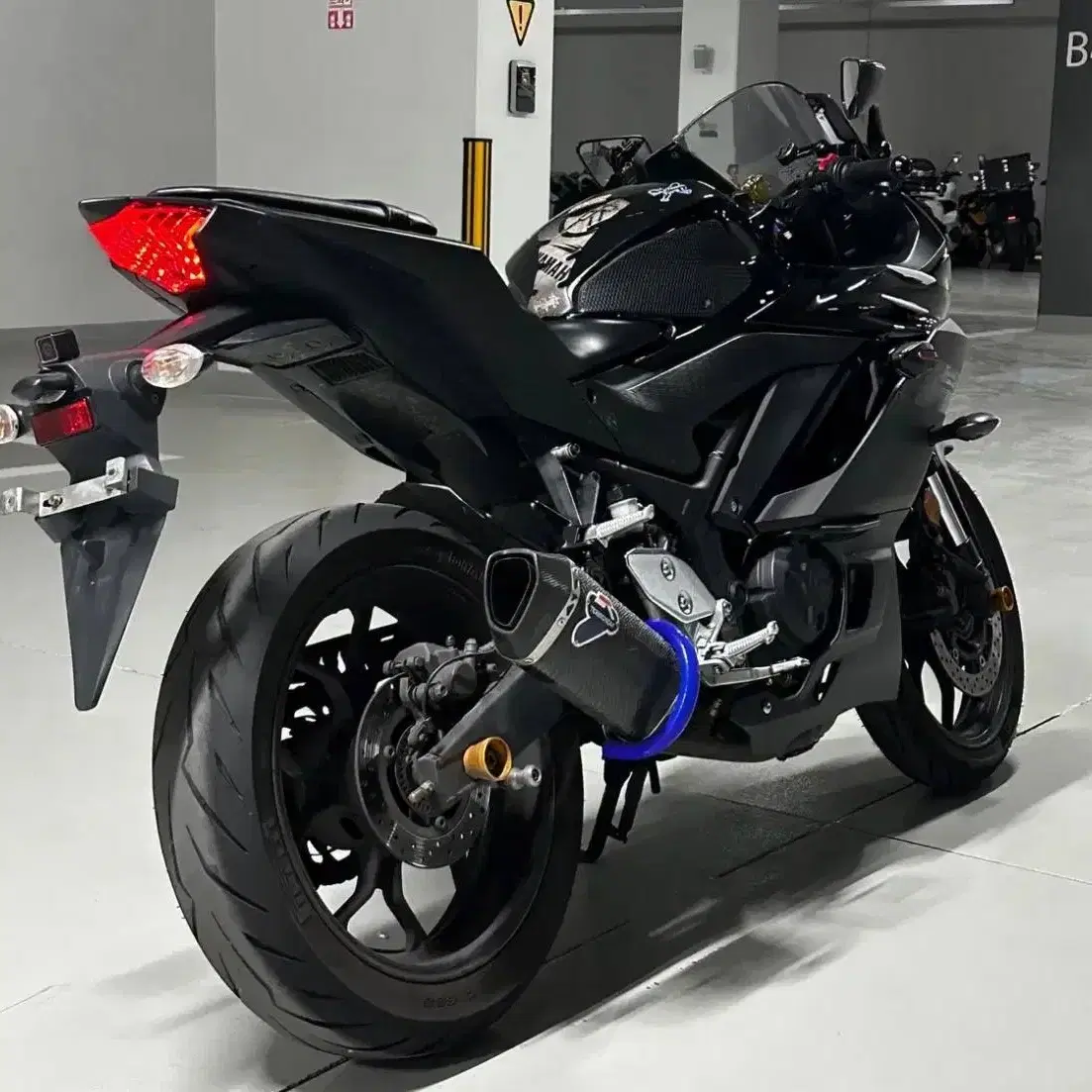 YAMAHA/YZF-R3 20년식 떼르미뇨니 구변완료