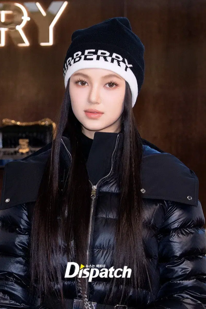 [New Products] Burberry Intaircia Cashmere Beanie Black White