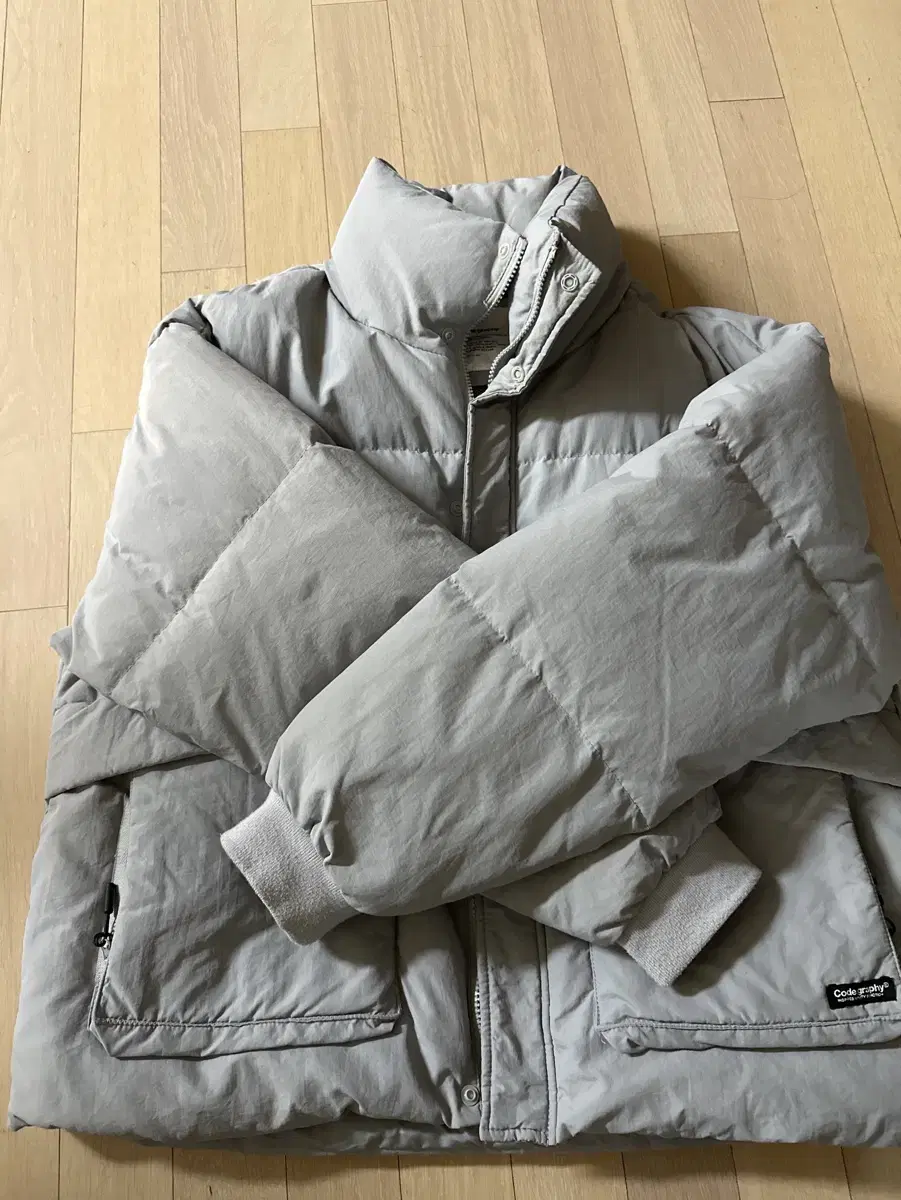 Codegrafy Duck Down Puffer Padding M size