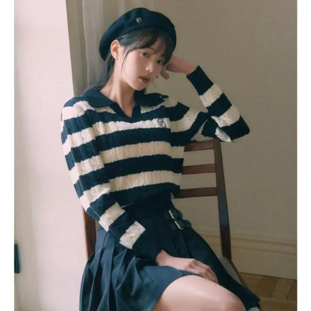 로라로라 COLLAR STRIPE BOARDER KNIT