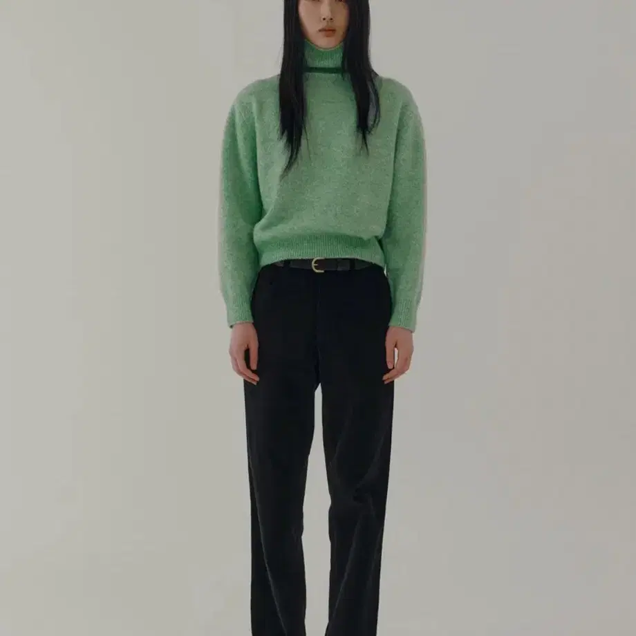 시엔느 니트 새상품 Kaya Roll-neck Knit (Mint)