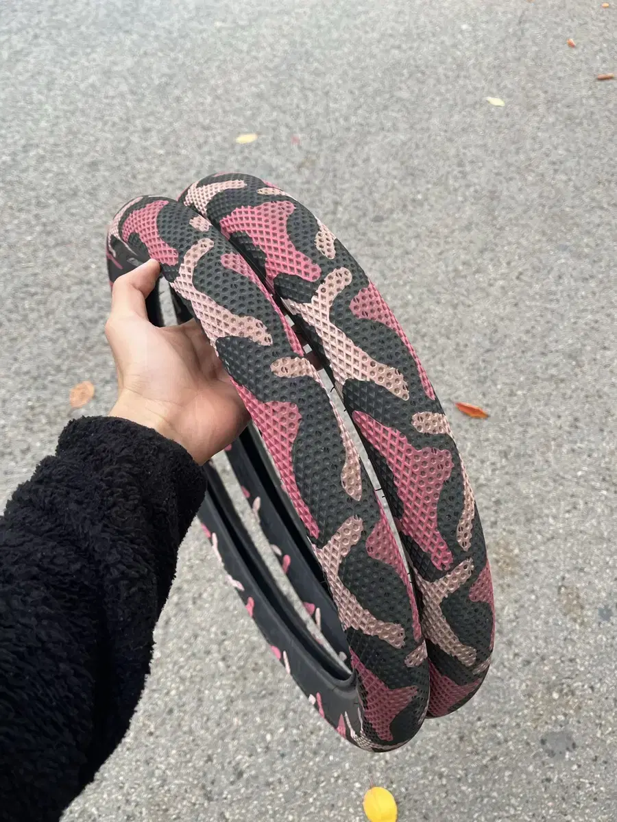 CULT X VANS Tire Pink Camo BMX 타이어