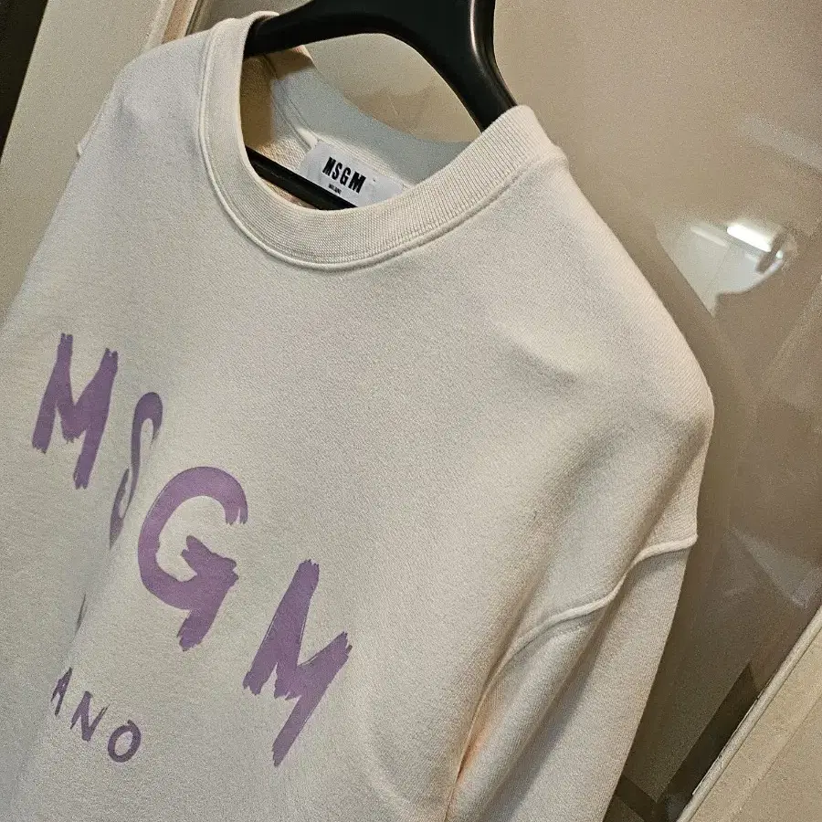 MSGM 레터링 맨투맨 L