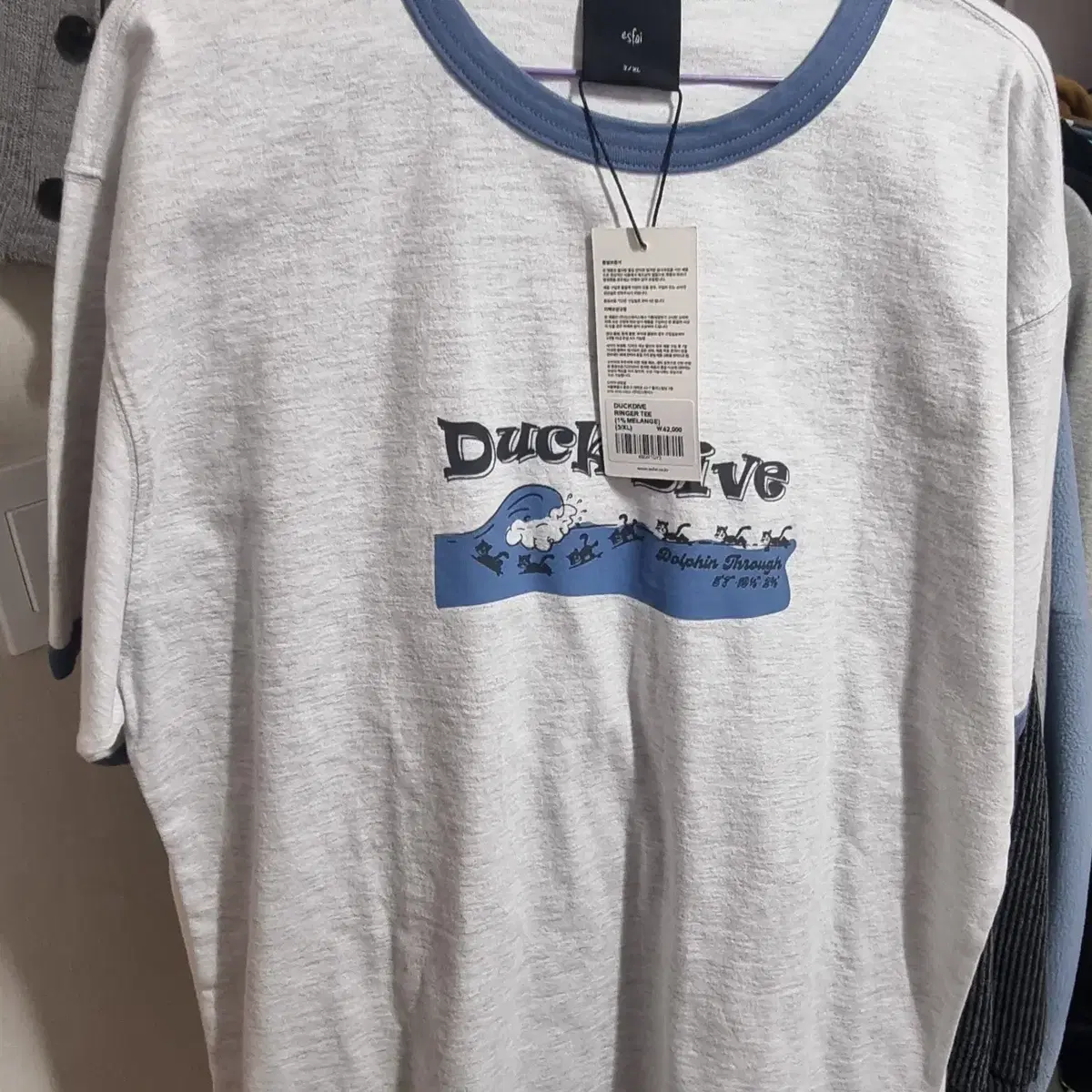 오늘만가격내림) 에스파이 duck dive3 ringer tee 티셔츠