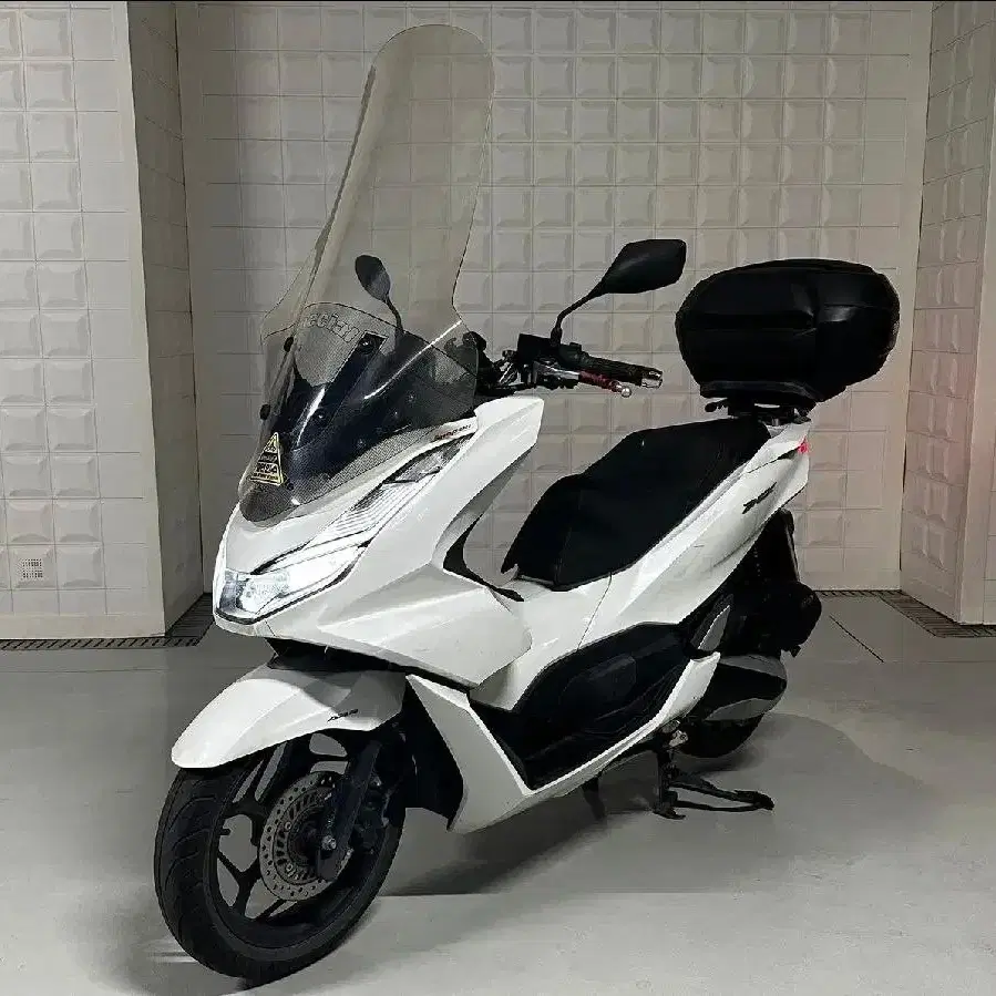 Pcx125 ABS  22년식 배달세팅 판매합니다.