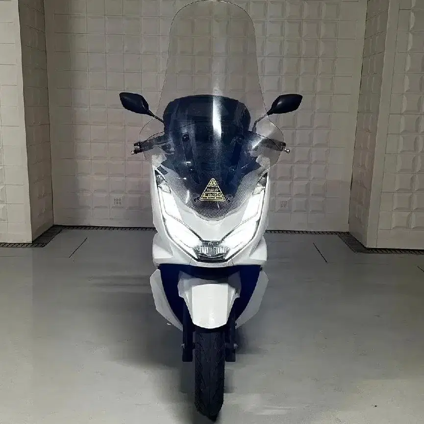 Pcx125 ABS  22년식 배달세팅 판매합니다.