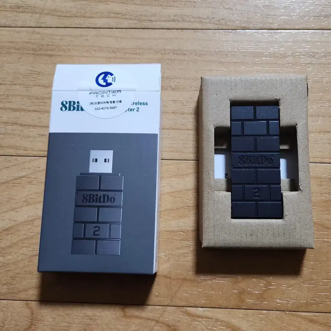 8Bitdo 무선 USB 어댑터 2  팝니다