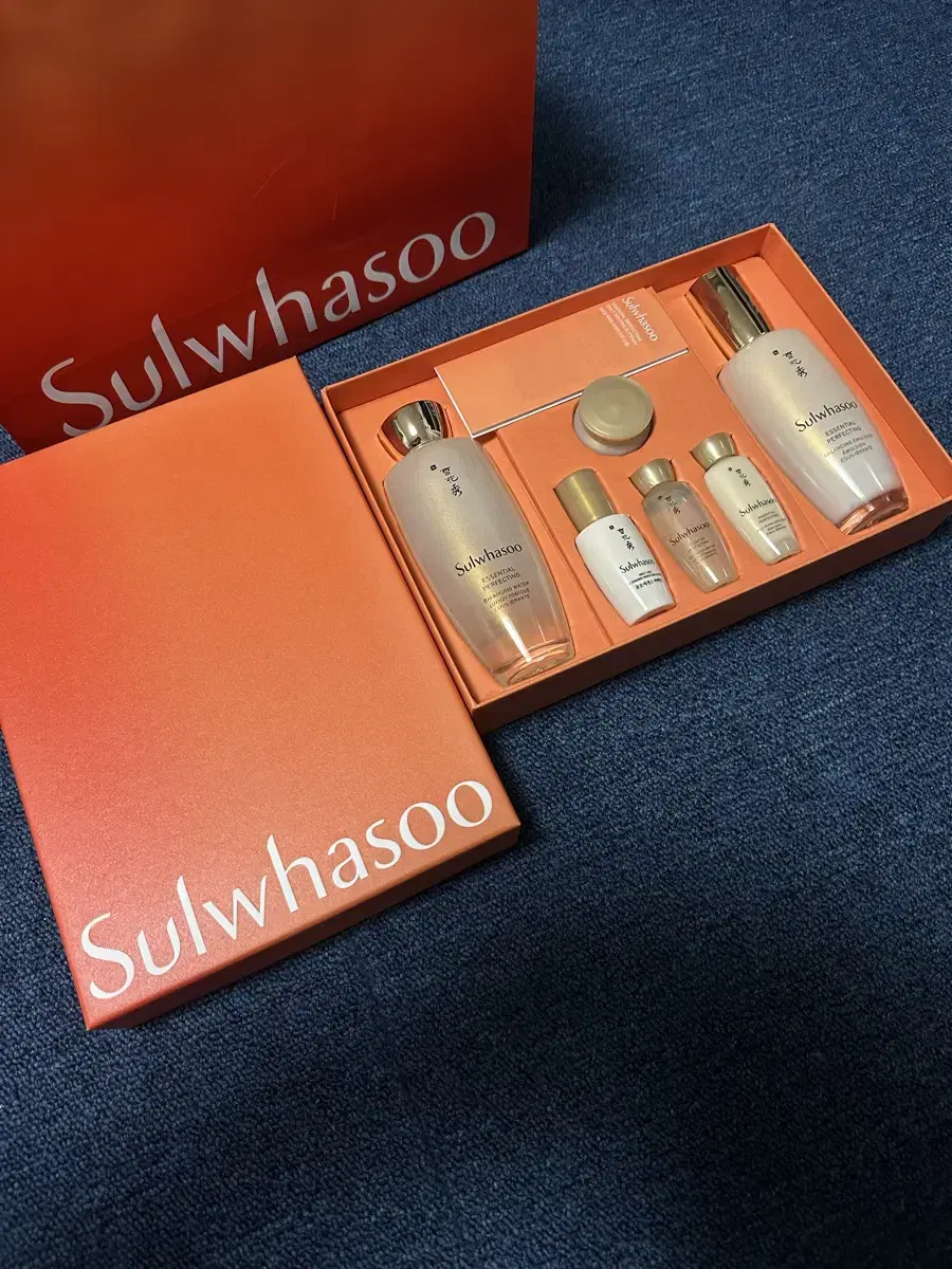 Sulwhasoo JAUM 2-piece Perfecting Set (New Product)