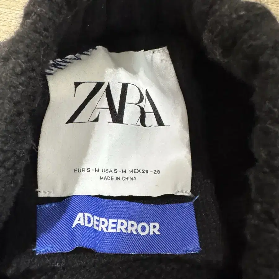 zara adererro 자라 아더에러 패치워크 오버사이즈 니트 스웨터