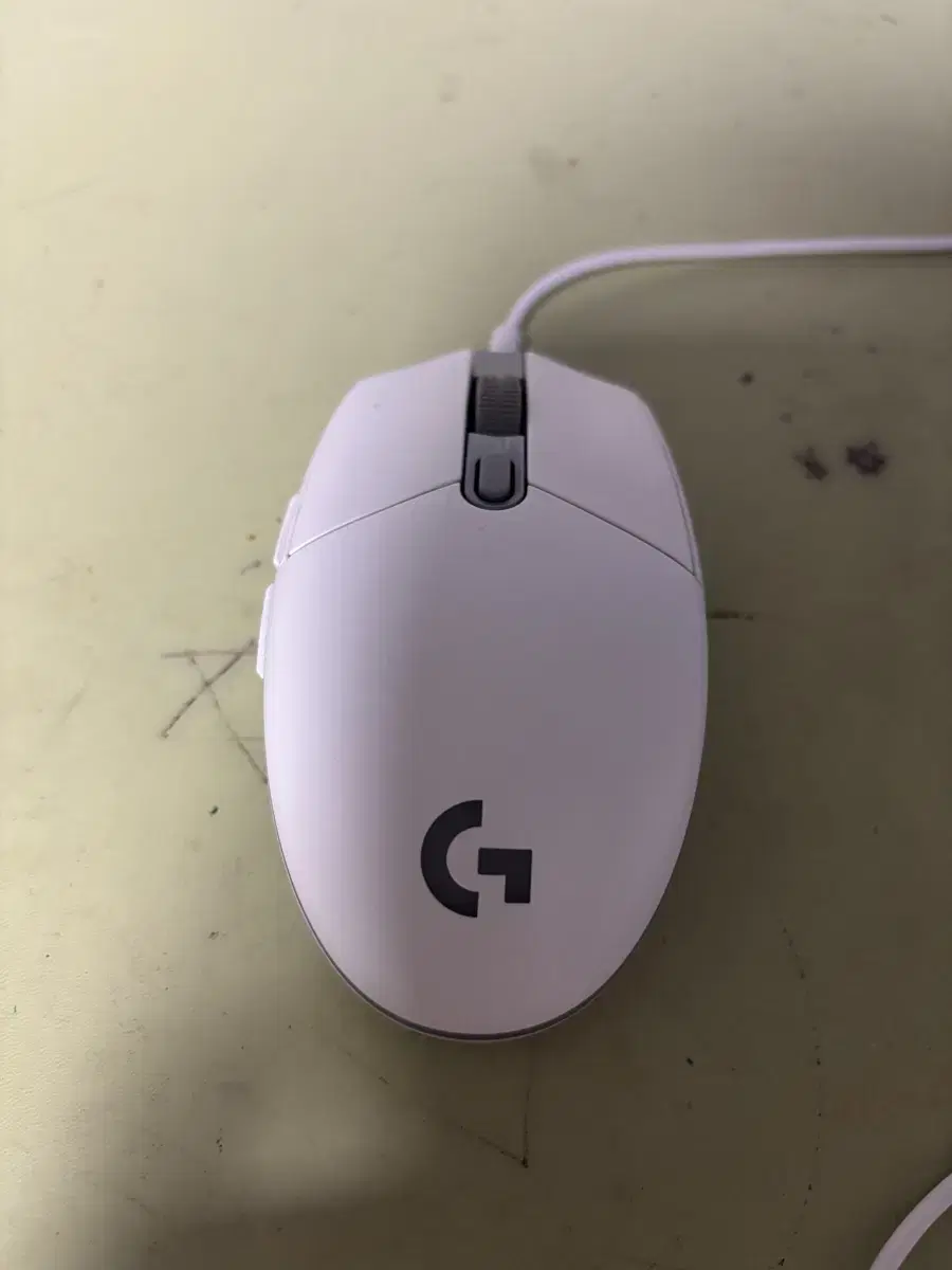 로지텍 g102 마우스 화이트