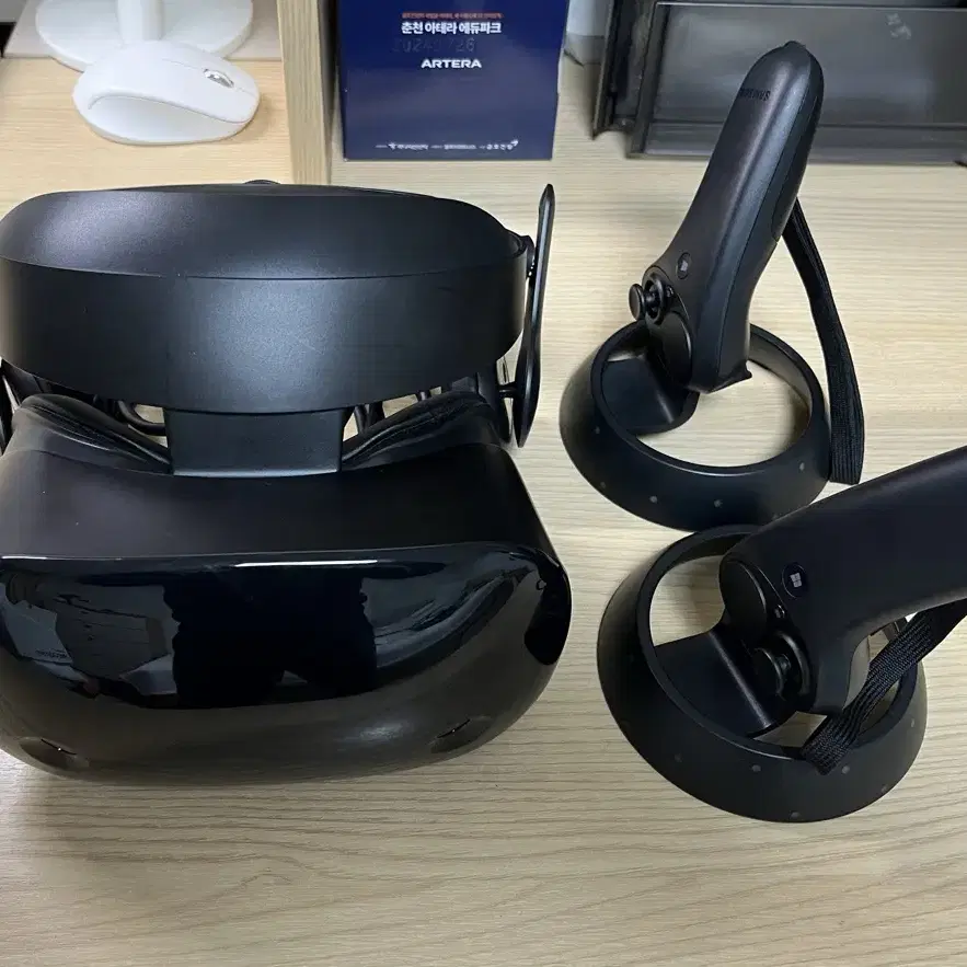 삼성 HMD Odyssey 오디세이 vr