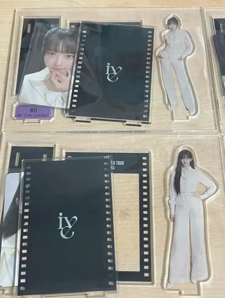 Ive pop up The First worldtour In Cinema acrylic stand yujin leeseo Lay