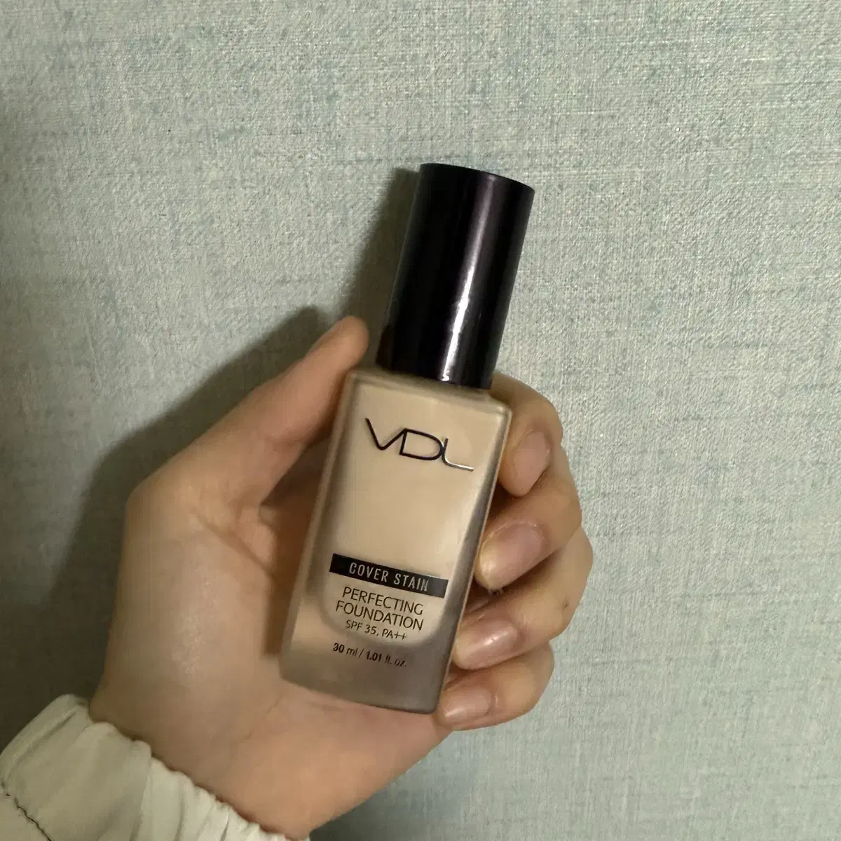 VDL 커버 스테인 퍼펙팅 파운데이션 30ml, A02 판매합니다