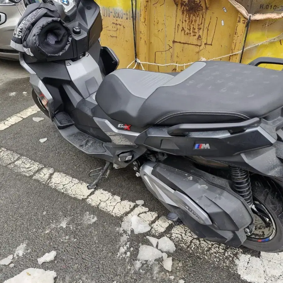 Bmw c400 x 23년식 짧은 키로수