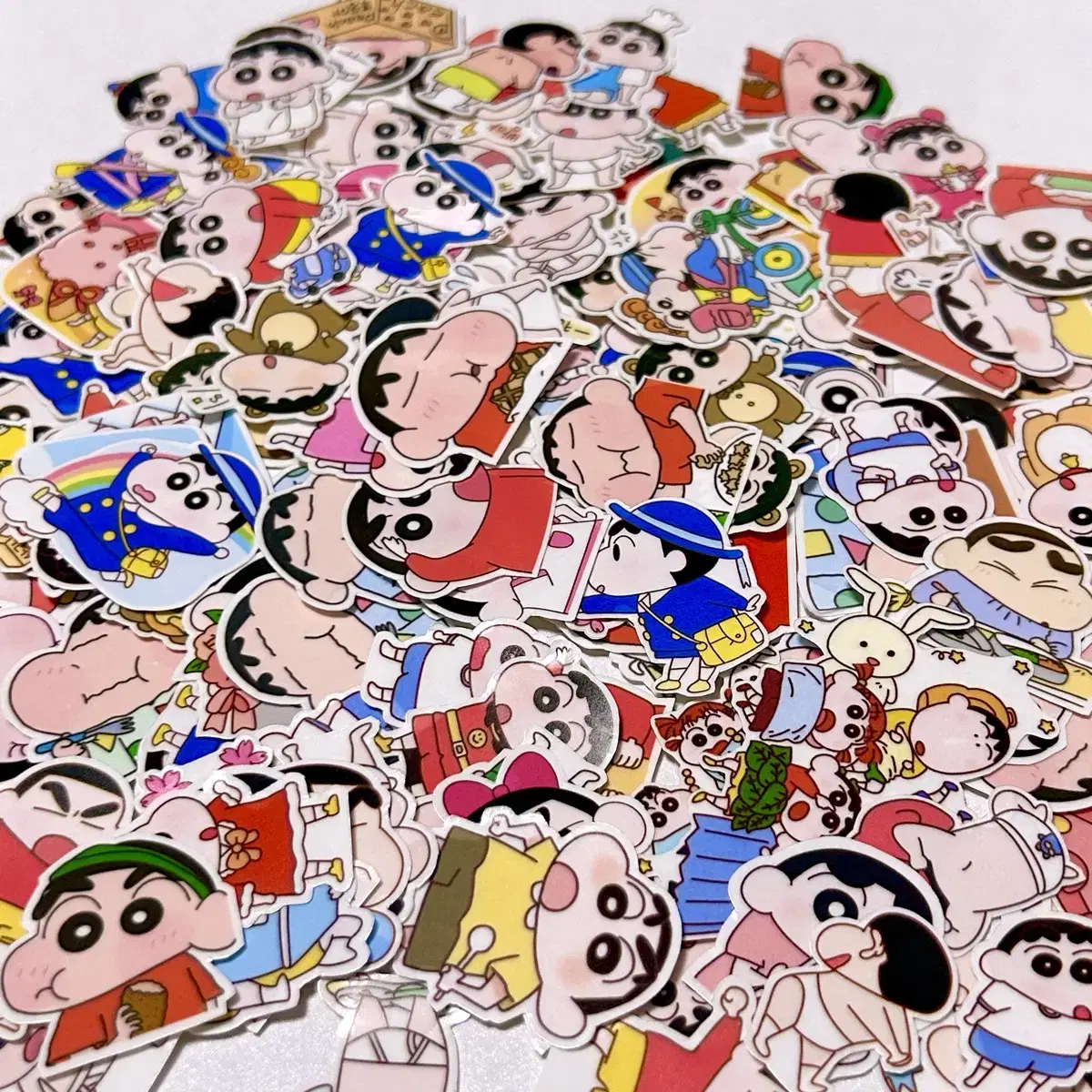 50ps Crayon Shin-chan Incognito Insta Sticker