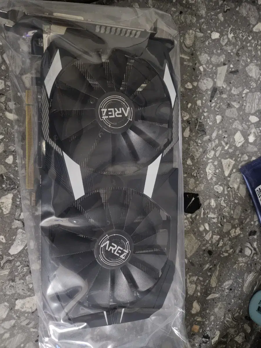 AREZ Radeon RX 580 8GB