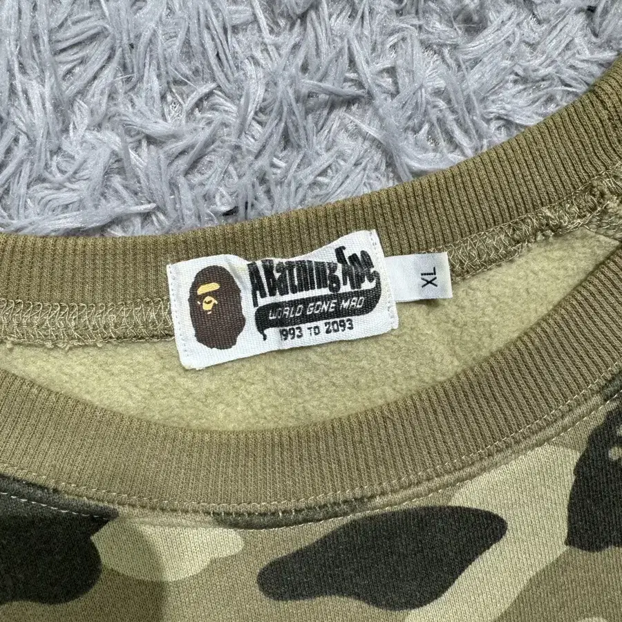 Bape 베이프 카모 녹계 맨투맨