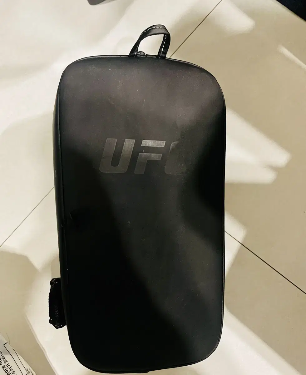 UFC 정품 킥복싱 미트. 패드