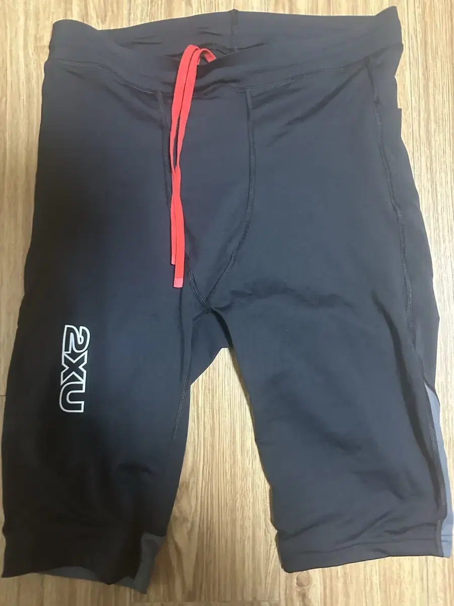 2xu 라이트 스피드 리액트 컴프레션 쇼츠  2xu타이즈,바지,반바지