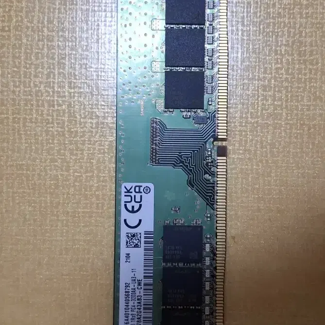 삼성 ddr4 3200aa 16기가 한개 팔아요