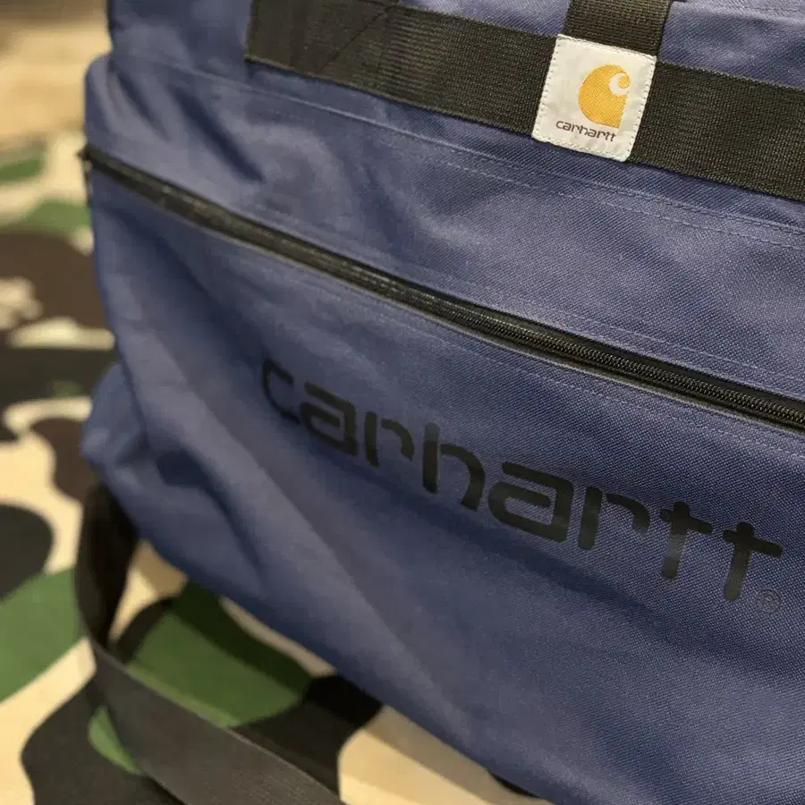 carhartt wip 더플백 네이비