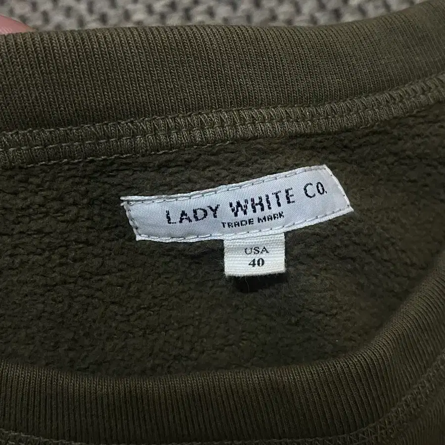 LADY WHITE 스웻셔츠 레이디화이트 올리브