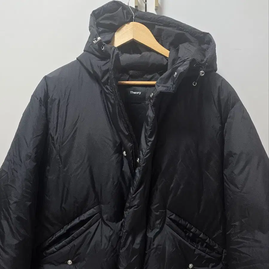 띠어리 Crisp Nylon Liston Down Jacket [L]