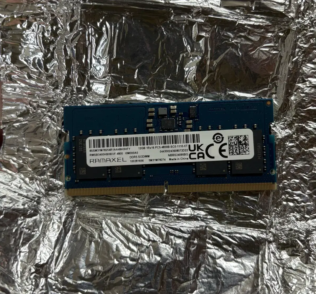 ddr5 4800 12G loq 적출램 핍니다