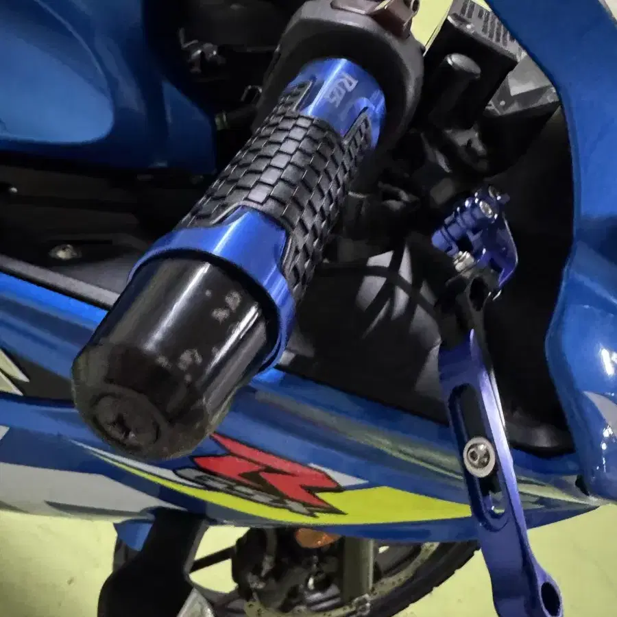 스즈키 gsx-r 125 1.3km