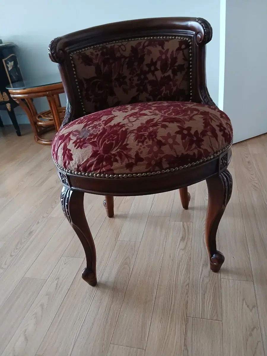 Antique furniture Imported stall chair