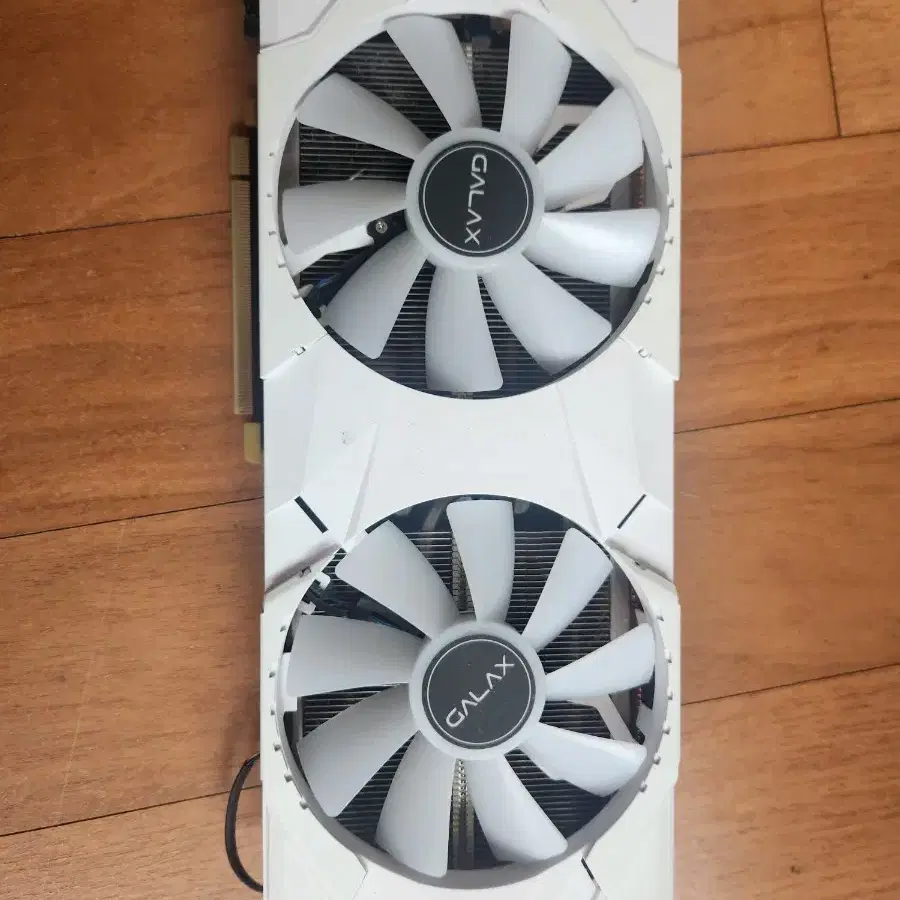 갤럭시 RTX 2070 SUPER 고장품 급처