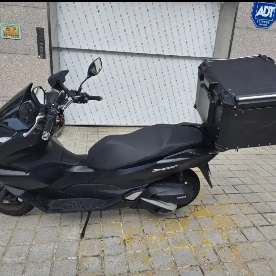 2021년식 PCX 125 ABS 모델 무광블랙 순정 21,@@@km