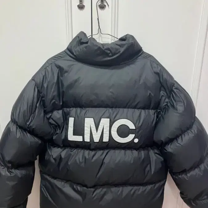 LMC 리버시블 숏패딩