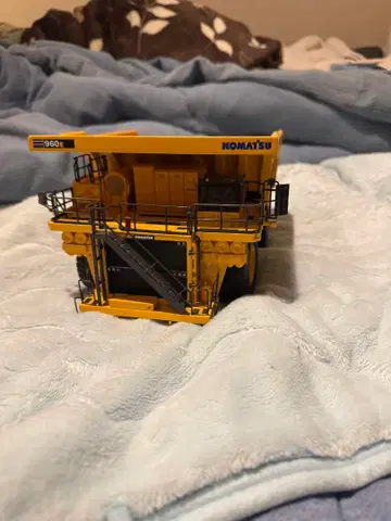 Komatsu 960E 1/50