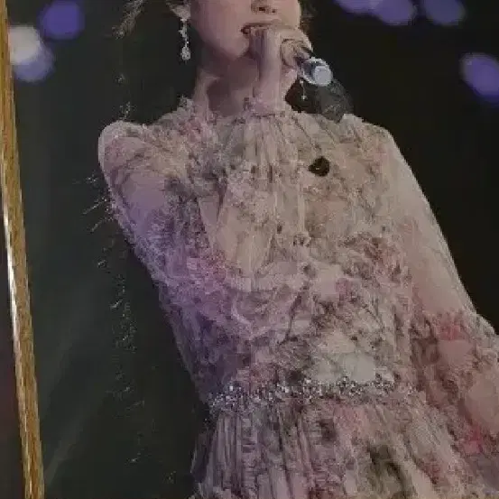 아이유(IU) 콘서트:더 위닝 개봉2주차 2D 스페셜 포스터 팝니다