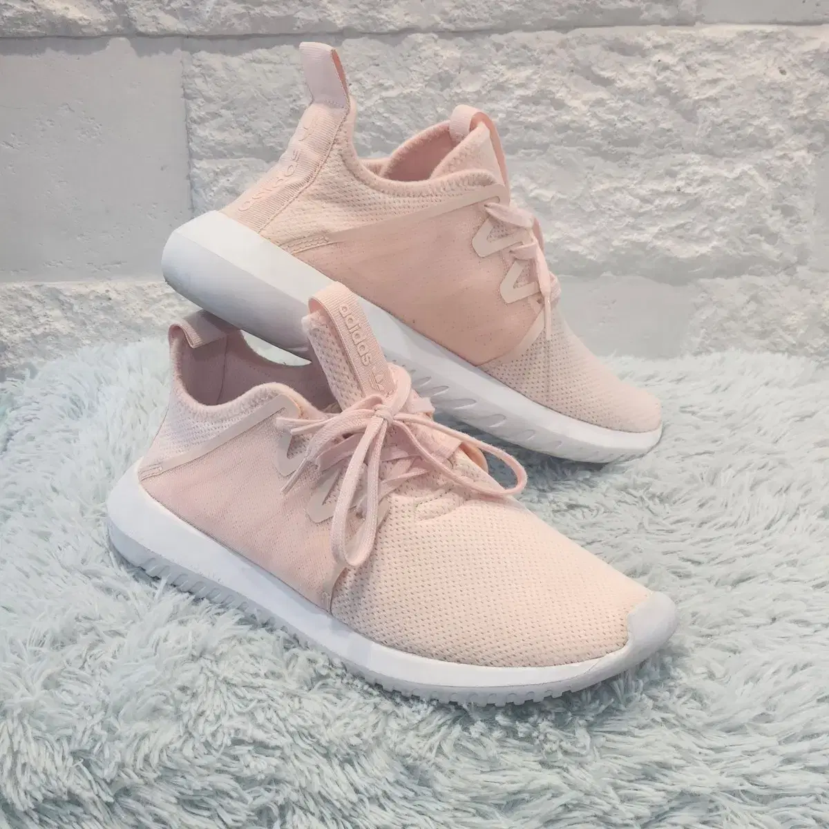 4a-25::아디다스adidas Tubular Viral2 W(235)