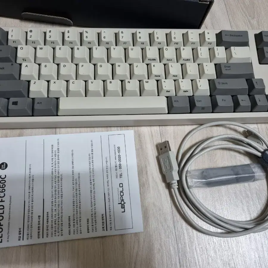 레오폴드 FC660C 3세대 토프레 무접점키보드 화이트 저소음 45g