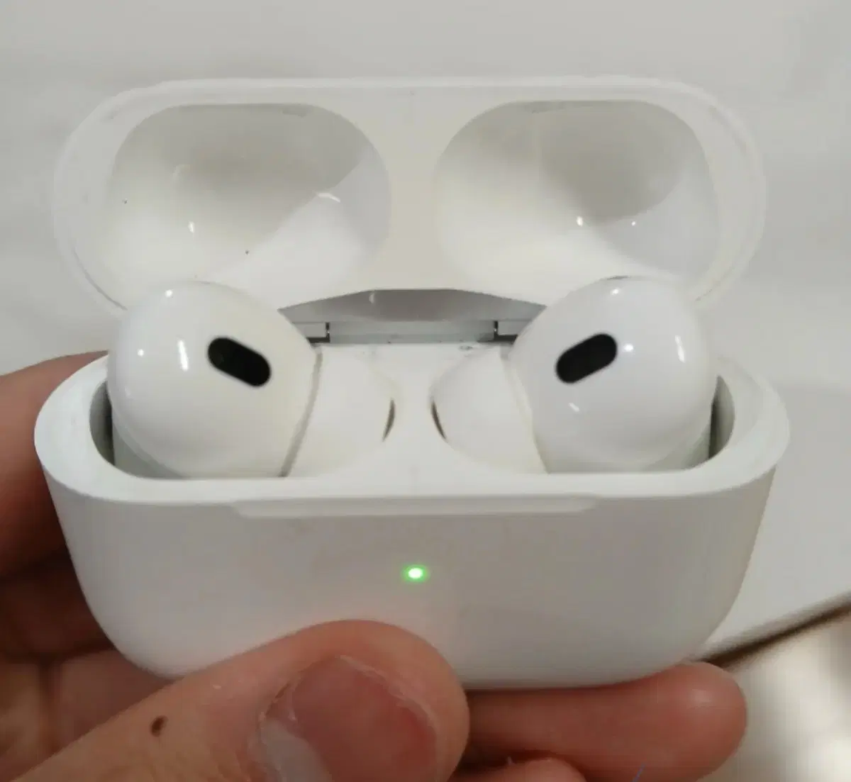 AirPods Pro 2 sold