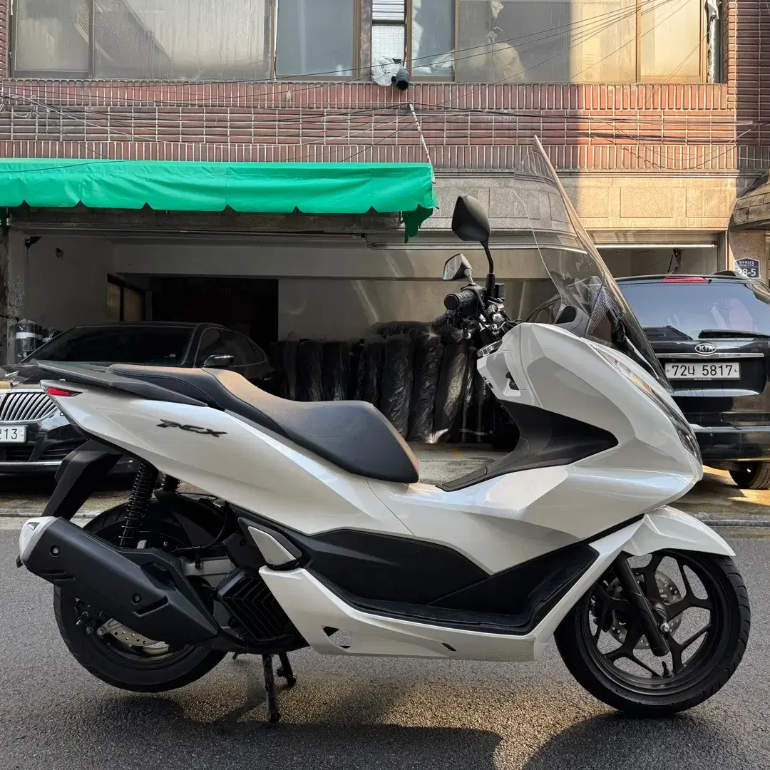 23년식 혼다 PCX125 판매합니다