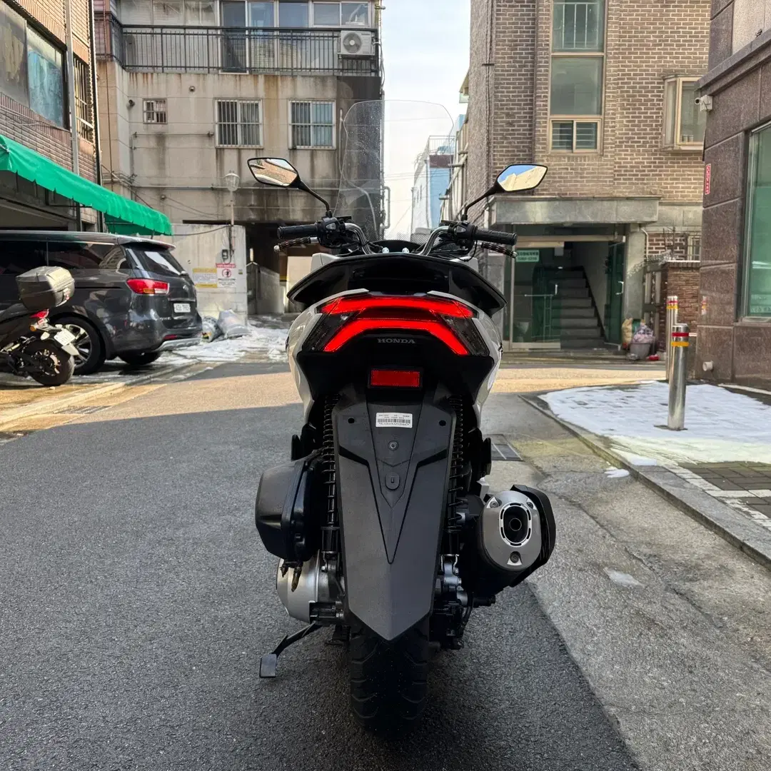 23년식 혼다 PCX125 판매합니다