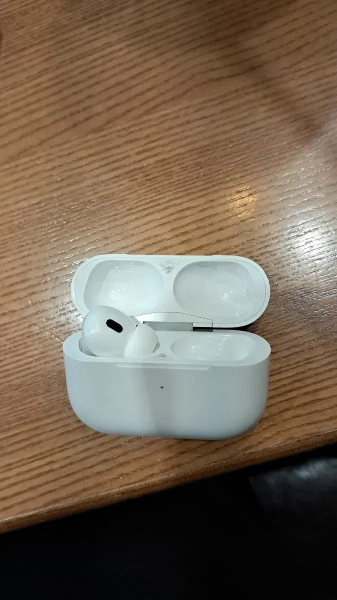 AirPods Pro 2nd Generation 8-pin Left Unit