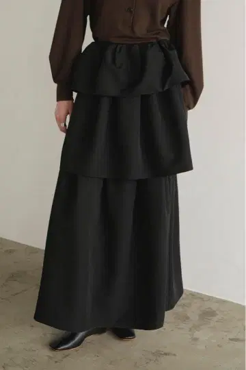 CLANE FRILL TIERED SKIRT