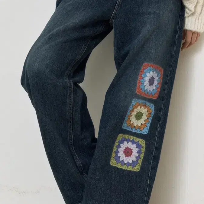 로씨로씨 X 그래피커스 Crochet Jeans [MIDDLE BLUE]