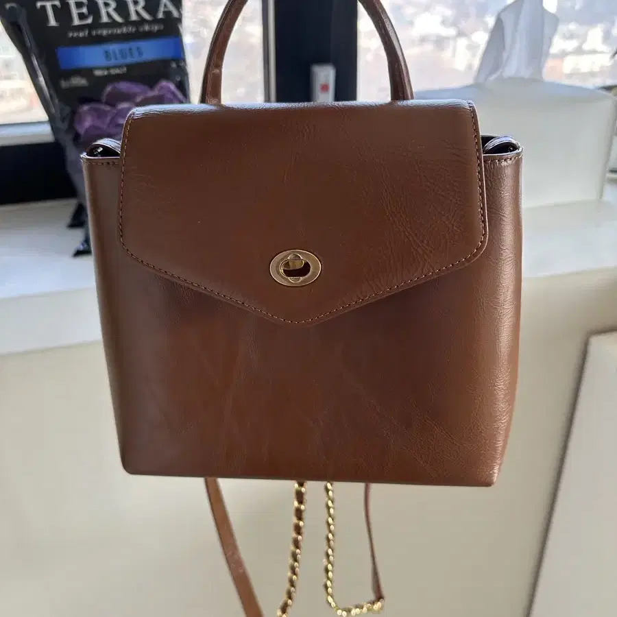 베뉴엣(BMUSE) Roil Bag (Camel)