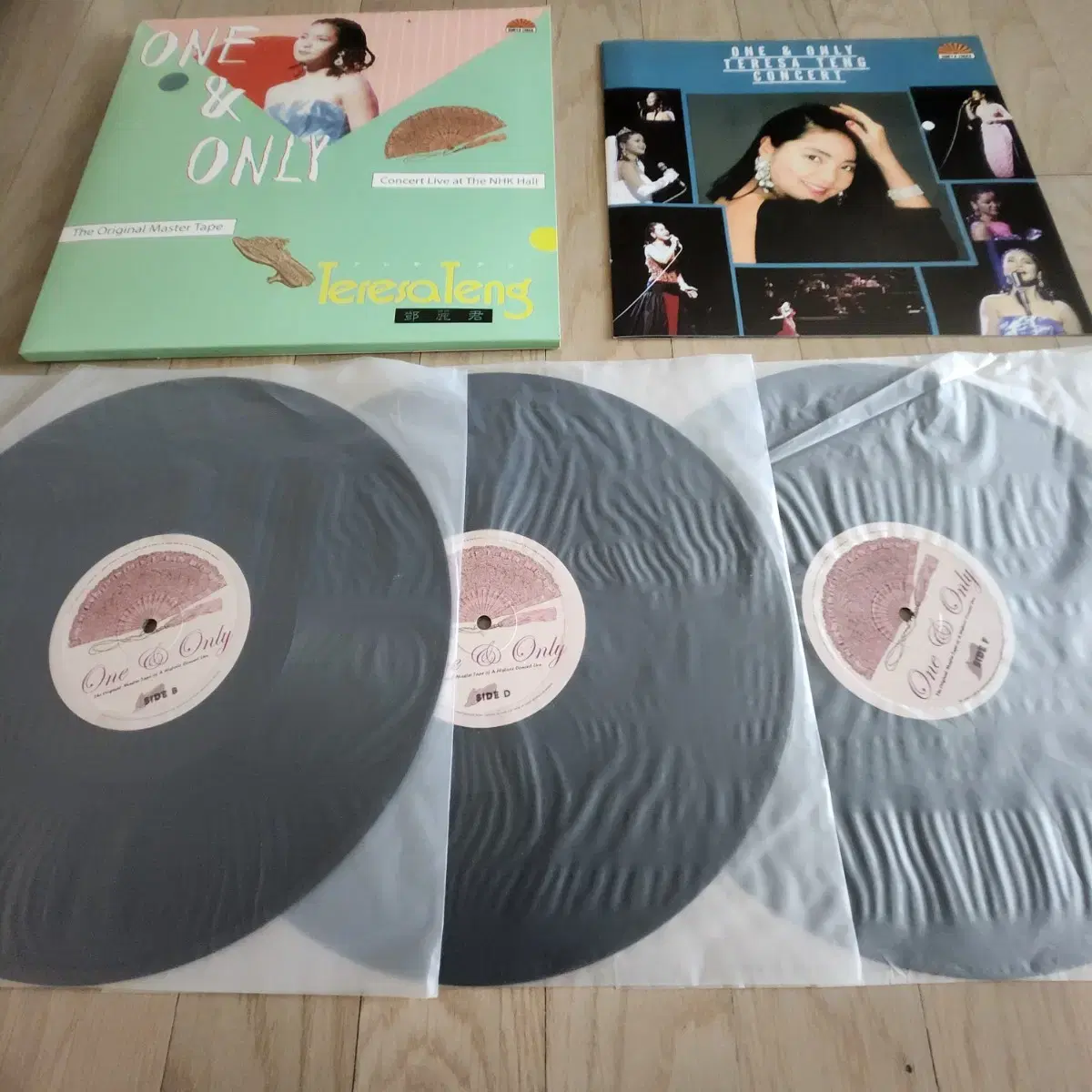 등려군 ONE & ONLY(NHK홀 콘서트 실황) 3LP