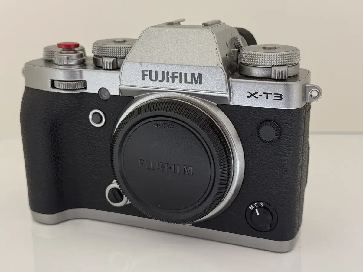 Fujifilm X-T3 실버 팔아요