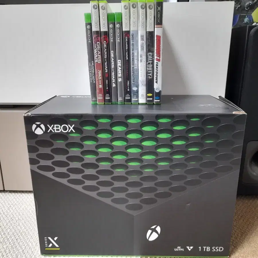 xbox series x + 기어스 오브 워 시리즈 등등